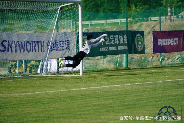 塔图姆33+13米切尔33分 凯尔特人力克骑士2-1